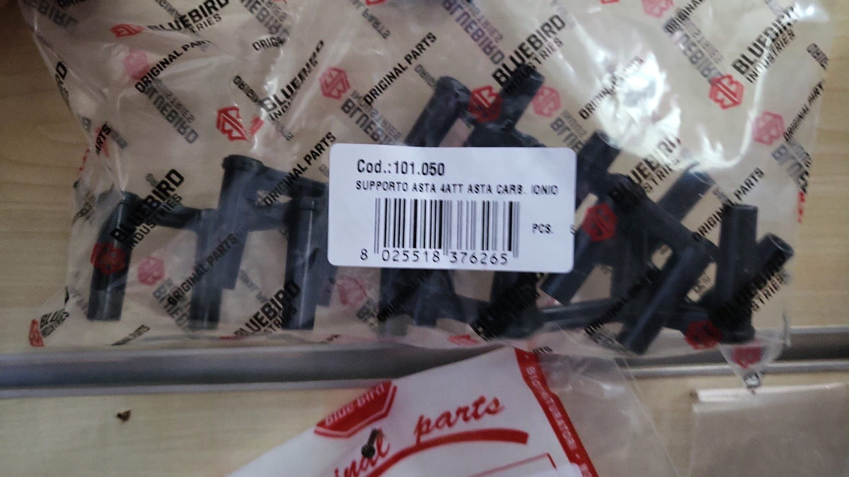 Supporto asta 4ATT Ionio – Ricambio originale Blue Bird 101.050